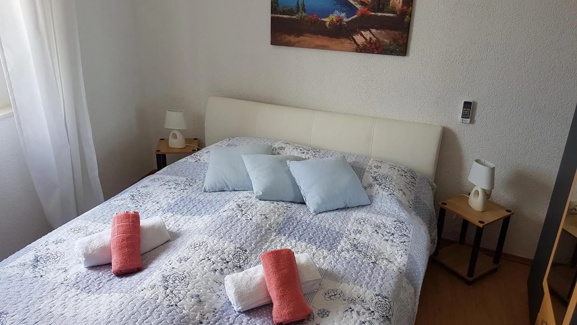 Beachfront House Sea La Vie Kastela 0*,  Croatia